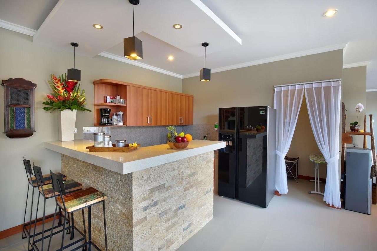 Kae Villa Anggrek スミニャック エクステリア 写真